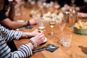 Paris: French Wine Tasting Class with Sommelier