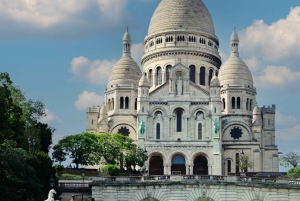 Paris: 6 hours PRIVATE tour in a van - photoshoot included