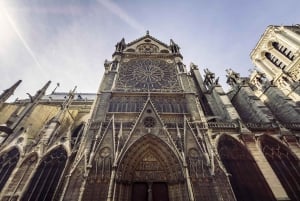 Paris: Full Day Tour with Louvre, Eiffel Tower & Notre Dame