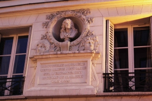 Paris: Ghosts, Legends & Mysteries Evening Walking Tour