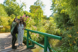 Paris: Giverny & Versailles Tour em pequenos grupos ou tour particular