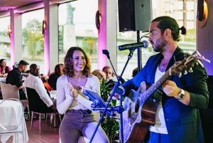 Paris: Gourmet Dinner Cruise on Seine River with Live Music