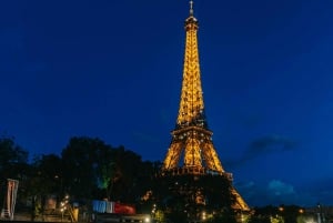 Paris: Gourmet Dinner Cruise on Seine River with Live Music