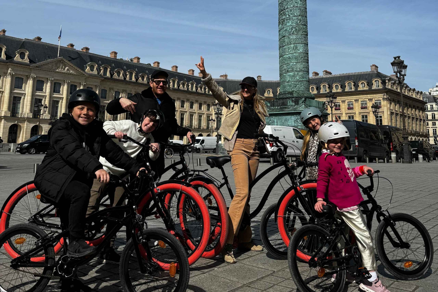 Paryż: wycieczka rowerowa po najważniejszych atrakcjach miasta z przewodnikiem