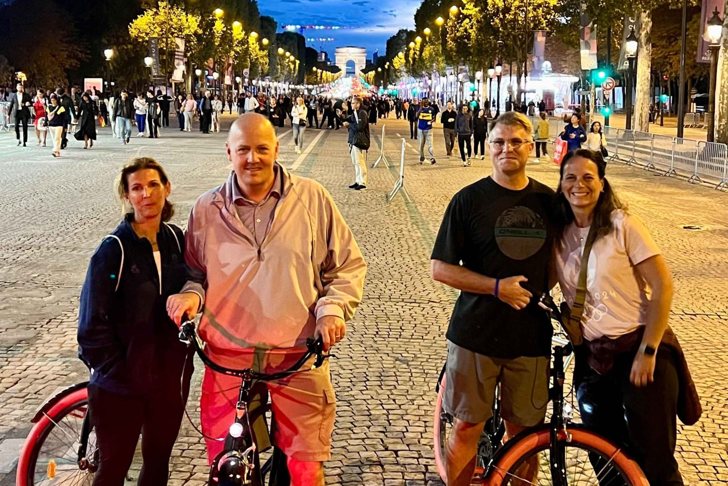 Paryż: wycieczka rowerowa po najważniejszych atrakcjach miasta z przewodnikiem