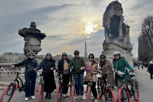 Paryż: wycieczka rowerowa po najważniejszych atrakcjach miasta z przewodnikiem