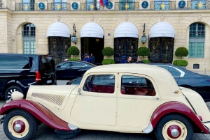 Paris: Guided City Highlights Tour in a Vintage French Car