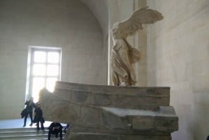 Paris: Guidet omvisning i Louvre-museet med valgfri inngangsbillett