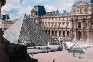 Paris: Guidet omvisning i Louvre-museet med valgfri inngangsbillett