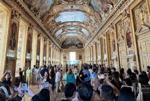 Pariisi: Louvressa - puoliyksityinen