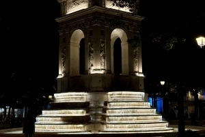 Paris Halloween Walking Tour: Ghost Stories (Small Group)