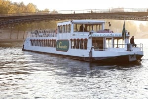 Paris: Happy Hour Evening Cruise on the Seine River