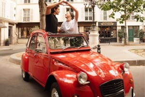パリ：隠れた名所を巡る 2CV ビンテージカーツアー