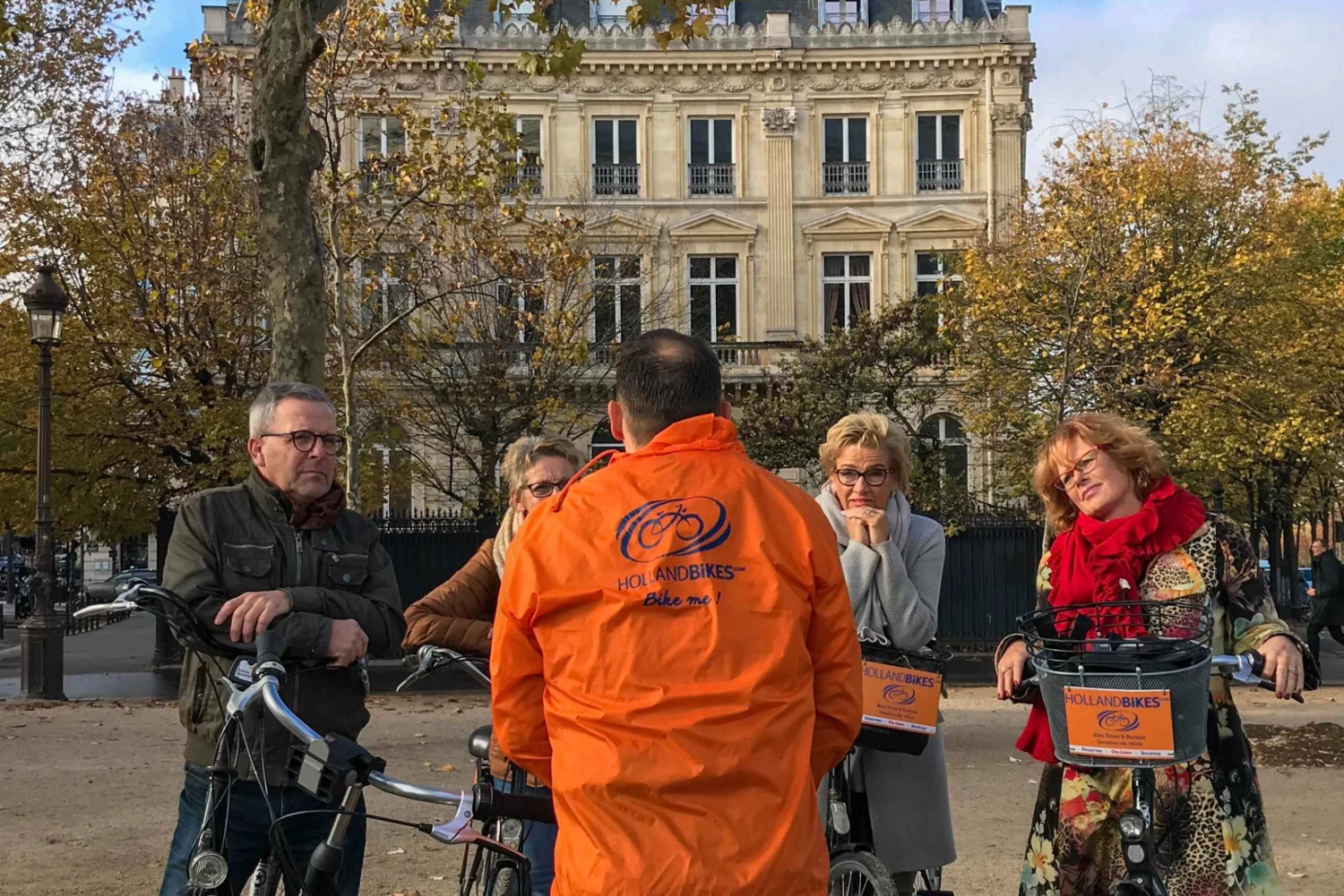 Paris: Highlights 3-Hour Bike Tour
