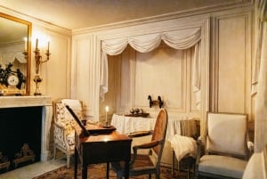 Paris: Hôtel de la Marine Entrébillet