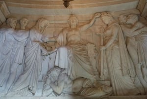 Tour semiprivado de Los Inválidos y Napoleón sin colas - 8 personas