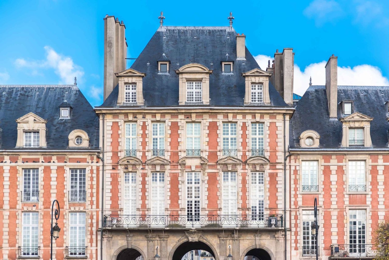 Paris: Jewish Heritage & Hidden Gems of Le Marais