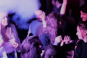 Paris: Visita guiada a bares e discotecas do Quartier Latin