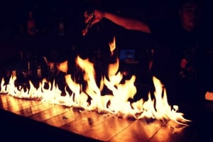 Paris: Visita guiada a bares e discotecas do Quartier Latin