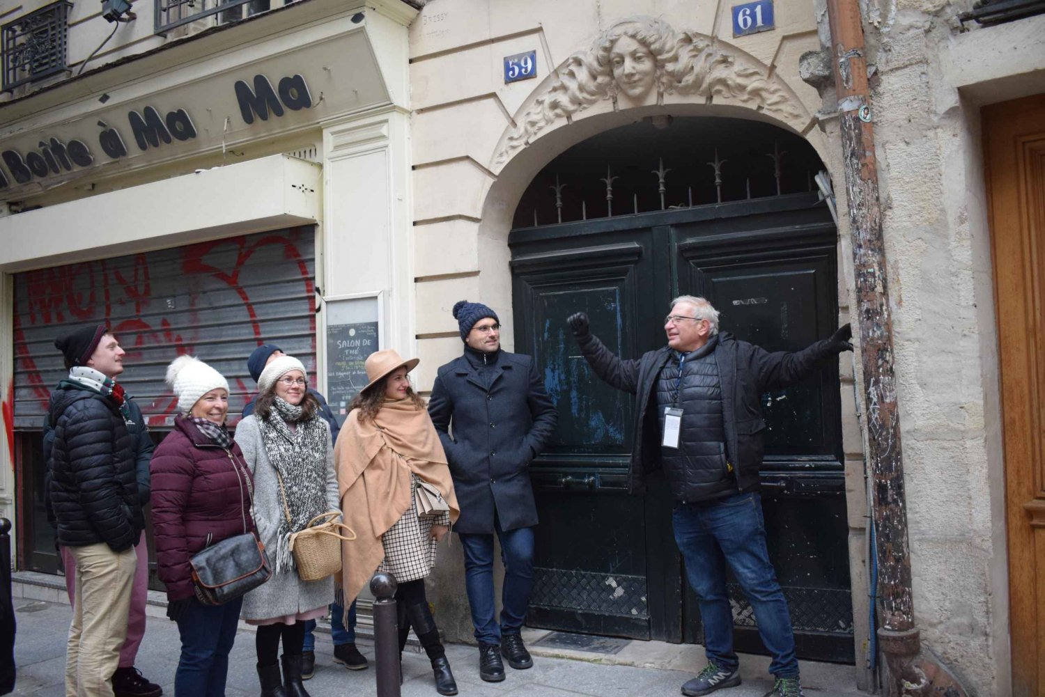 Paris: Latin Quarter - St Germain Semi-private walking Tour