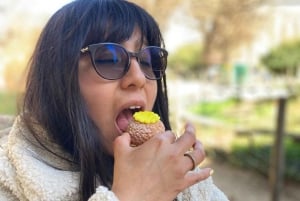 Pariisi: Latinalaiskorttelin leivonnaiset -ruokakierros, jossa 6+ maistiaista