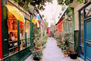 París: Visita guiada a pie por el distrito de Le Marais con café