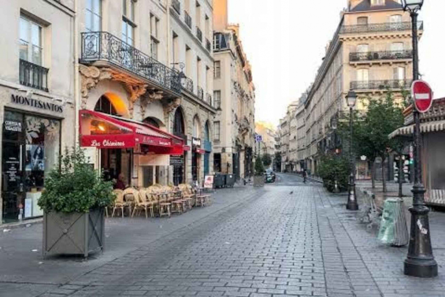 Paris: Le Marais District Guided Walking Tour