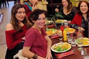 パリ・ル・マレ地区：伝統料理ツアー（食事付