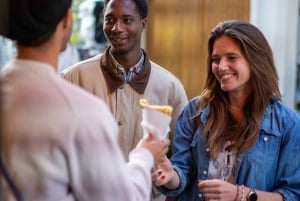 パリ・ル・マレ地区：伝統料理ツアー（食事付