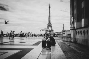 Paris: Montmartre Guided Tour at Night -Limited Tour Series