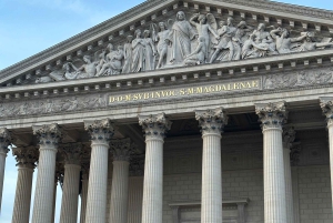 Paris : visite à pied sur le thème des légendes et des mystères avec un guide local