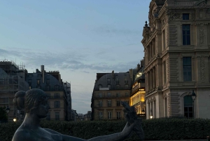 Paris : visite à pied sur le thème des légendes et des mystères avec un guide local