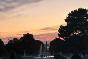 Paris : visite à pied sur le thème des légendes et des mystères avec un guide local
