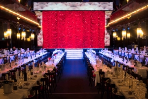 Paris: Cabaret-showet 'L'Oiseau Paradis' med frokost og drinks