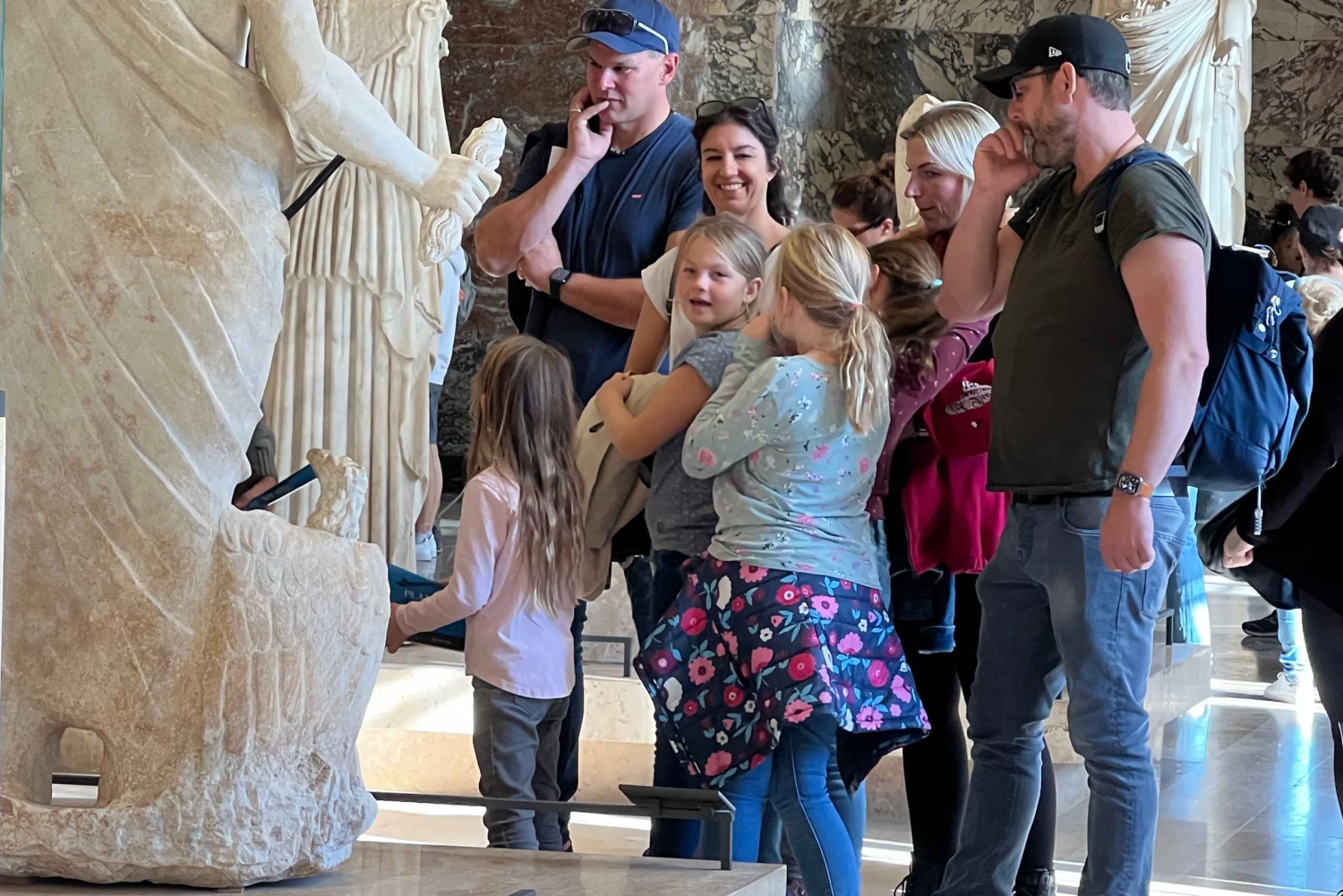 París Louvre: Tour privado de 2 horas para grupos o familias