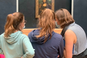 Paris Louvre: 2-Hour Private Tour for Groups or Families