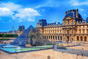 Tour a pie por el Louvre con ticket de entrada sin colas al museo
