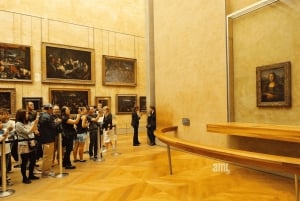 Tour a pie por el Louvre con ticket de entrada sin colas al museo