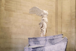 Paris: Louvre Tickets and Highlights Tour with Mona Lisa
