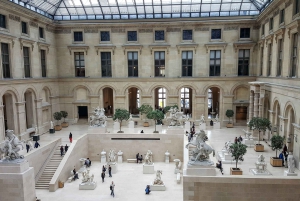 Paris: Omvisning i Louvres mesterverk med forhåndsbestilte billetter