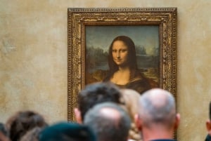 Paris: Louvre Museum Ticket with Optional Hosted