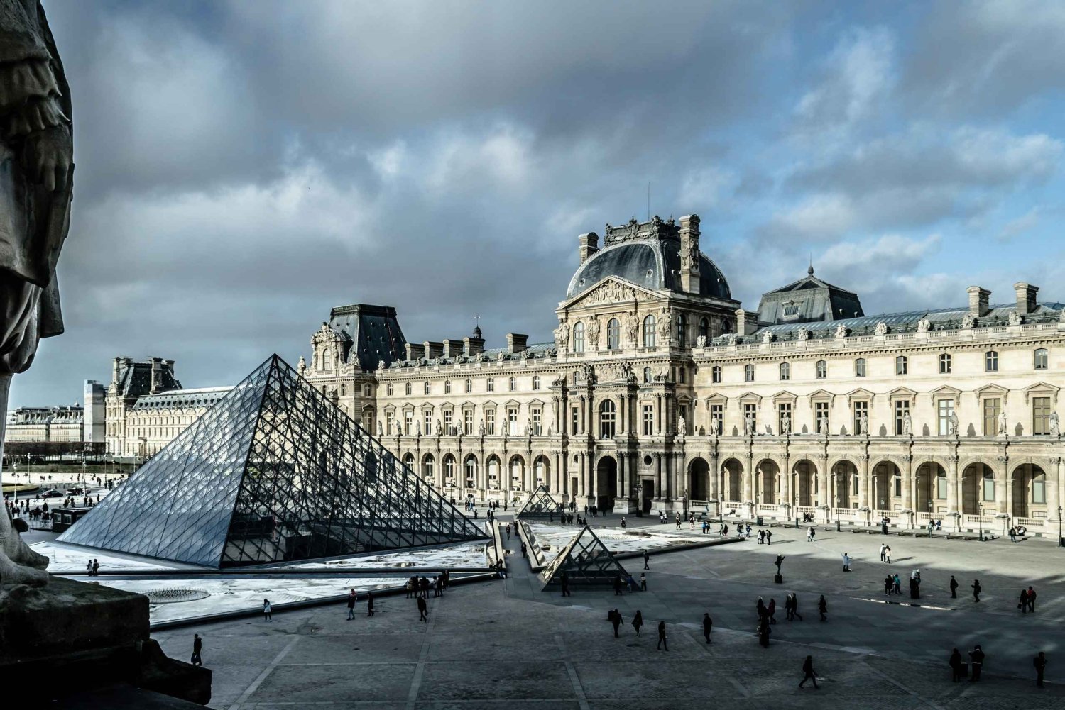 Parigi: Biglietto d'Ingresso al Museo del Louvre con Assistenza dell'Ospitante