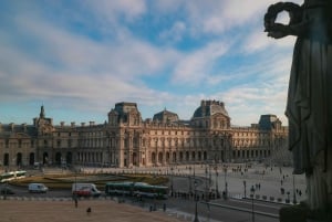 Parigi: primo ingresso al Louvre con ospitante per la Monna Lisa