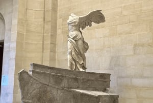 Paris: tour privado em família para crianças no Museu do Louvre