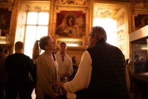 Pariisi: Louvre-museon yksityinen opastettu kierros Mona Lisalla