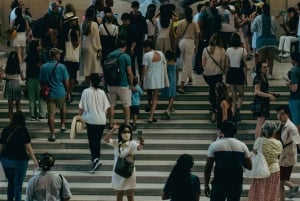 Pariisi: Louvre: Louvre-museo Puoliksi yksityinen opastettu kierros + pääsylippu