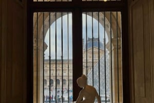 パリルーブル美術館モナリサ・スキップ・ザ・ライン・チケット