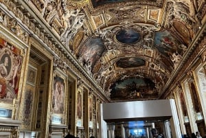 パリルーブル美術館モナリサ・スキップ・ザ・ライン・チケット