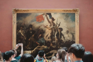 Mona Lisa & Treasures: 6-people Max Louvre Experience Paris