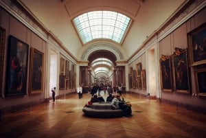 Paris: Louvre Museum Ticket & Exclusive Immersive AudioGuide